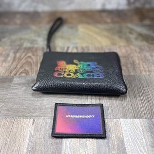 COACH BLACK/MULTI OMBRE REXY & CARRIAGE SMALL CORNER ZIP WRISTLET C7419